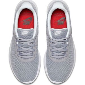 Nike Women's Tanjun Grey Wolf Grey White Running Shoe 7.5