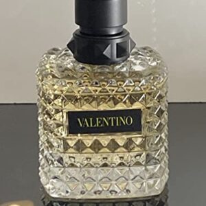 Valentino Donna Yellow Dream Born in Roma Eau De Parfum Spray For Women, 3.4 Ounce (New Launch 2021) (x-w2b-P770886845)