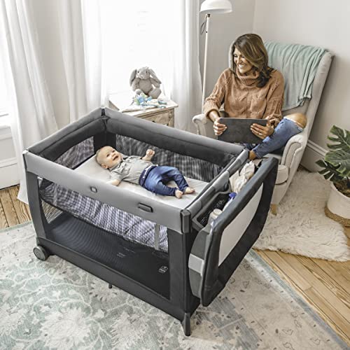 Chicco Lullaby Playard- Camden