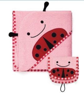 skip hop hooded bath towel with wash mitt lovely zoo bath linen sets – ladybug