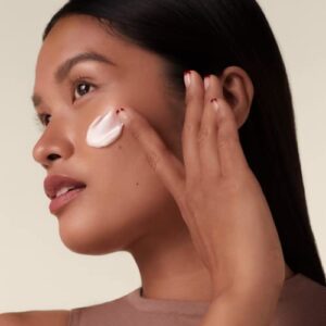 Shiseido Bio-Performance Advanced Super Revitalizing Cream - Large Size, 75 mL - Anti-Aging Moisturizer - Reduces Appearance of Fine Lines & Wrinkles, Provides Long-Lasting Hydration