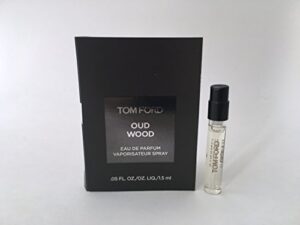tom ford oud wood eau de parfum – .05 oz. spray sample