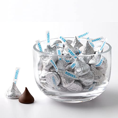 HERSHEY'S KISSES Silver Milk Chocolate Candy, Silver Foil - Bulk Pack, 2 Lbs