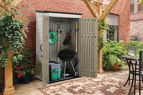 Rubbermaid Outdoor Small Vertical Resin Storage Shed, 5x2 Feet, Brown, Weather Resistant Utility Shed with Lock for Storage for Lawn Accessories/Power Tools/Outdoor Toys/Hose