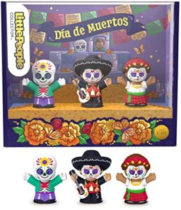 little people collector día de muertos special edition set in a display gift package for adults & kids, 3 figures