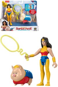 fisher-price dc league of super-pets preschool toys wonder woman & pb poseable figure & accessory set for kids ages 3+ years