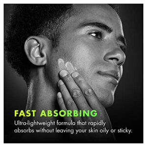 Gillette Fast Absorbing Face Moisturizer for Men by GilletteLabs, Lightweight and Hydrating, Includes Vitamin B3 + Sea Kelp, 3.4 OZ