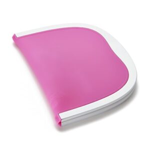 Munchkin® Go™ Snap Shut Silicone Placemat for Kids, Pink