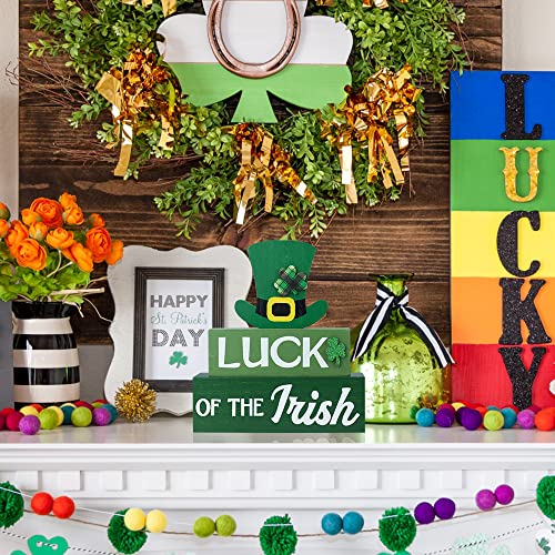 DECSPAS St Patricks Day Decorations, 3-Layered Wood St Patricks Day Decor for The Home, Shamrock Hat Ornaments White and Green Block Irish Table Decor, Luck of The Irish Sign Farmhouse Indoor Decor