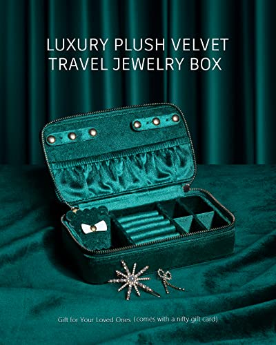 V-LAFUY Jewelry Travel Organizer, Travel Jewelry Case Small Travel Jewelry Box for Women Storage Rings Earrings Necklaces - Emerald Velvet Green