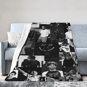 gingerdhallberg throw blanket louis singer tomlinson lightweight flannel blanket air conditioning blankets for all season 40″x30″