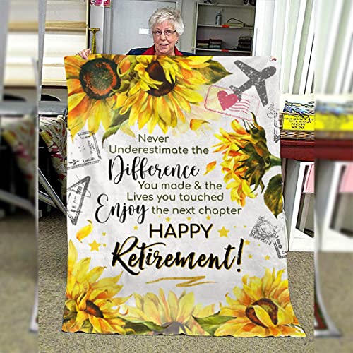 Gifts for Mom, Birthday Gifts for Mom, Retirement Gifts For Women 2023 - Retirement Blanket from Daughter Son, Birthday Gifts for Mom, to My Mom Blanket from Daughter Son, Mother's Day Anniversary