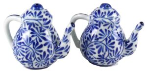 porcelain teapots blue and white salt and pepper shakers set blue and white