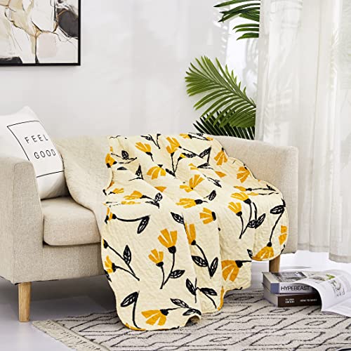 DaDa Bedding Botanical Floral Lap Quilt - Throw Blanket Quilted Yellow Fleur Golden Yellow Spring Time Tulips - Scalloped Edges Bright Vibrant Ivory Cream - 50 x 60