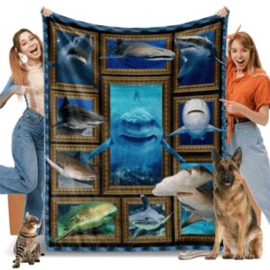 shark gifts for women men, shark print fleece throw blanket, soft cozy flannel blankets and throws for couch bed sofa living room decor, lightweight warm plush blanket for all season 60″ x 80″