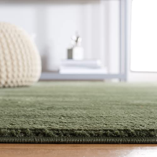 Safavieh Revive Collection 6'7" x 6'7" Square Green REV102Y Non-Shedding Solid Area Rug