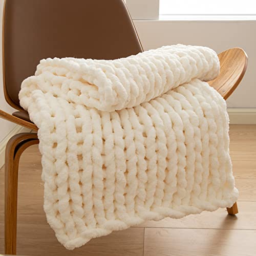 WESHIONGOO Chunky Knit Blanket Throw Cable Knit Throw Blanket for Couch Bed Throw Blanket with Jumbo Chenille Yarn Thick 100% Handmade (Cream White, 40"×40")