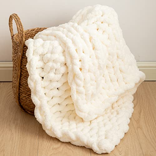 WESHIONGOO Chunky Knit Blanket Throw Cable Knit Throw Blanket for Couch Bed Throw Blanket with Jumbo Chenille Yarn Thick 100% Handmade (Cream White, 40"×40")