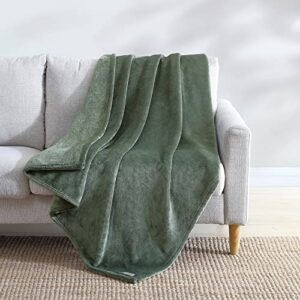 eddie bauer- throw blanket, ultra soft plush home décor, all season bedding (ultra lux solid green, 50 x 60)