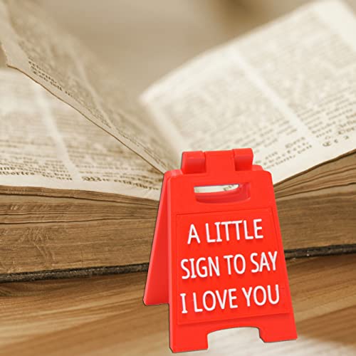 GVMW A Little Sign to Say I Love You,Love Themed Mini Sign Ornaments,Romantic Love Language Sign Plaquefor Home Desk Decorative