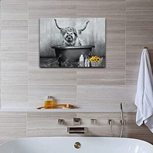 fengyuyi Highland Cow Wall Art Funny Bathroom Decor Cow in Bathtub Picture Animal Black and White Canvas Print Longhorn Farmhouse Wall Decor Stretched and Framed Ready to Hang 12x16inch