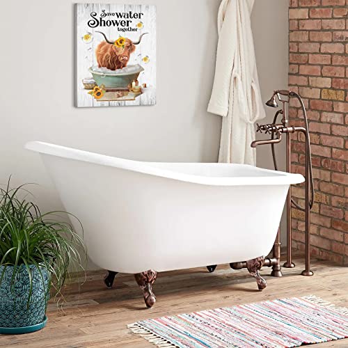 Funny Bathroom Wall Art Farmhouse Cow Bathroom Decor Highland Cow in Bathtub Picture Animal Painting Canvas Print Modern Artwork For Bathroom Bedroom Living Room Framed 12x16 Inch