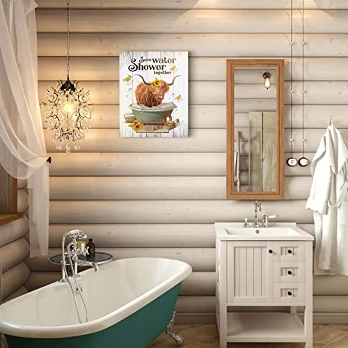 Funny Bathroom Wall Art Farmhouse Cow Bathroom Decor Highland Cow in Bathtub Picture Animal Painting Canvas Print Modern Artwork For Bathroom Bedroom Living Room Framed 12x16 Inch