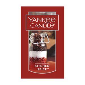 Yankee Candle Kitchen Spice Scented, Classic 22oz Large Jar Single Wick Candle, Over 110 Hours of Burn Time & Pink Sands Scented, Classic 22oz Large Jar Single Wick Candle, Over 110 Hours of Burn Time