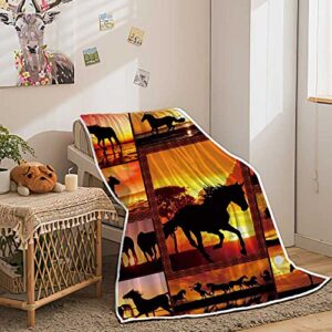 Horse Blanket, Western Animal Print Throw Blanket Comfort Warmth Soft Bed Throw TV Blanket, Fuzzy Fleece Throw Blankets for Couch Sofa Bed Decor 50 x 60 Inches