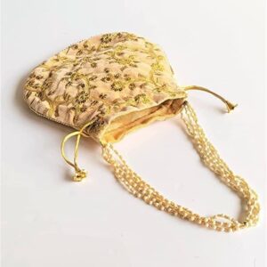 Eyesart Fashion Potli Bag For Women Ethnic Designer Embroidery Ethnic Velvet Potli bag Ladies Handbag Purse for Bridal Party wedding and Gifting Batwa Pearls Handle With Intricate (Cream)