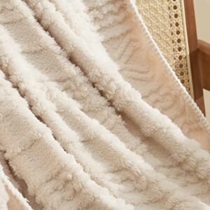 SofyCotty Sherpa Throw Blanket Soft Warm Cozy Plush Throws Blankets for Couch Sofa, Flannel Fleece Throws Geometric Knitted Pattern Blankets for Bed Living Room(50x60 inches,Ivory Beige)