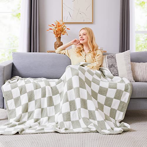 WRENSONGE Checkered Throw Blanket, Sage Green Microfiber Soft Cozy Fluffy Warm Hand Made Throw Blankets for Couch, Sofa, Chair, Bed, Camping, Picnic, Travel Lightweight Bed Blanket - 50"*70"