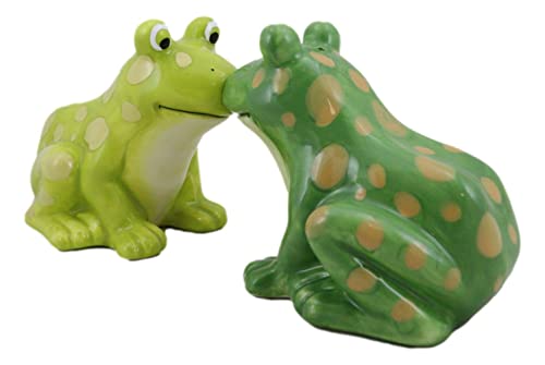 Set Of 1 Green Tree Frogs Toads Kissing Ceramic Salt And Pepper Shakers