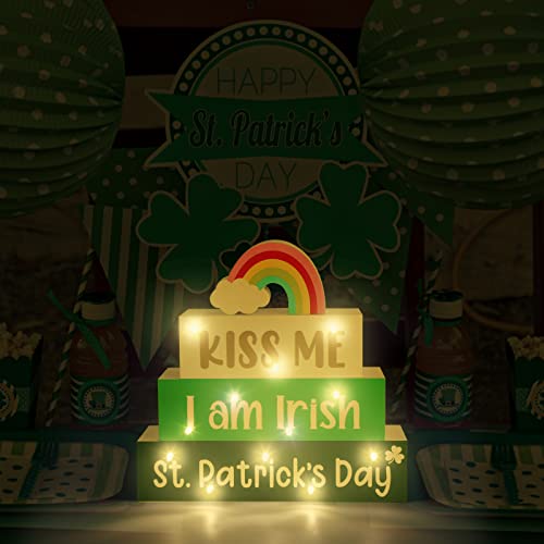 SURCVIO St Patricks Day Decorations Wooden Block Sign with Led Lights Light up Wood Sign Decor for Table Mantle Irish Themed Party Home Farmhouse Desk Decor Home Tabletop Tiered Tray Decor