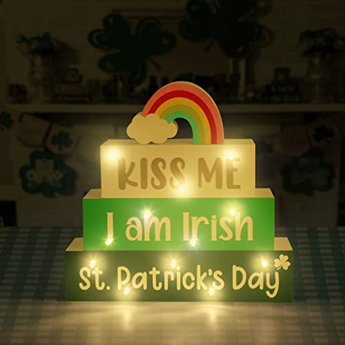 SURCVIO St Patricks Day Decorations Wooden Block Sign with Led Lights Light up Wood Sign Decor for Table Mantle Irish Themed Party Home Farmhouse Desk Decor Home Tabletop Tiered Tray Decor