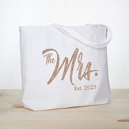 ELEGANTPARK Future The Mrs. EST. 2023 Personalized Bride Tote Wedding Bachelorette Bridal Shower Gifts Large Shoulder Bag White with Champagne Glitter