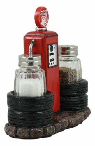 Set Of 1 Old Fashioned Gas Pump Station Salt And Pepper Shakers Figurine