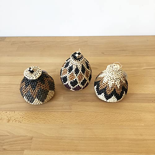 Assorted 4-5" African Zulu Mini Lidded Basket // Lidded Palm Basket // South Africa Basket