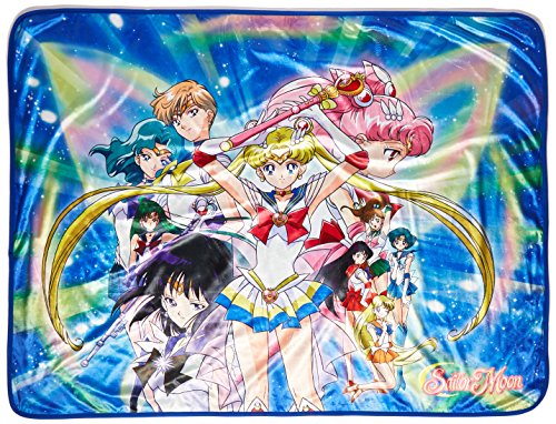 Great Eastern Entertainment Sailor Moon S Throw Blanket, Multicolor 48" Wide x 60" Long