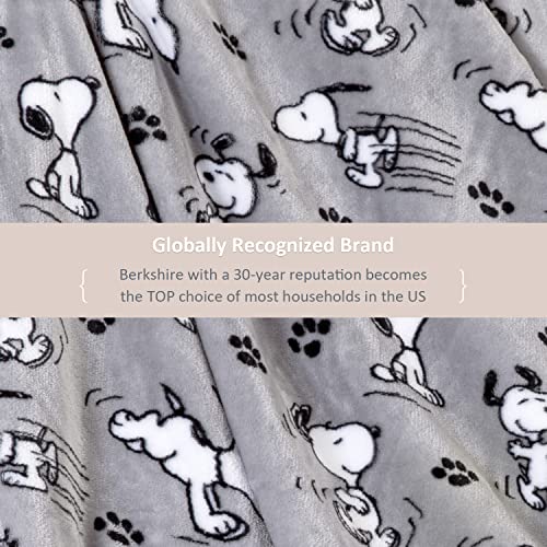 Berkshire VelvetLoft® Peanuts® Snoopy Cute Character Plush Throw Blanket, Peanuts Poses and Paws, Throw (55" x 70")