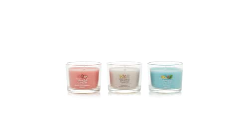 Yankee Candle Cocktails & Confections 3 Candle Gift Set with a White Strawberry Bellini, a Vanilla Creme Brulee, and a Bahama Breeze Mini Candles