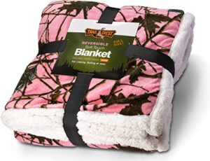 trailcrest soft touch reversible camo throw blanket – 60″ x 80″ – pink camo