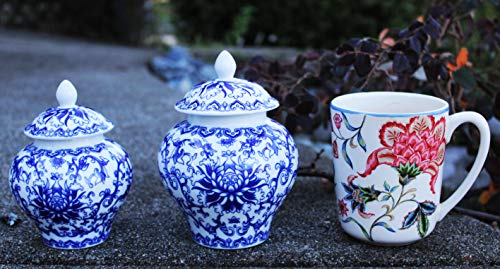 Ancient Chinese Style Blue and White Porcelain Helmet-shaped Temple Jar. Medium