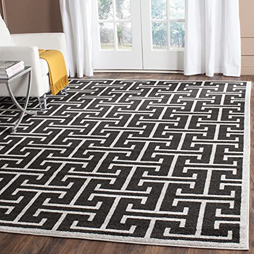 SAFAVIEH Amherst Collection 9' x 12' Wheat / Beige AMT404S Geometric Non-Shedding Living Room Bedroom Dining Home Office Area Rug