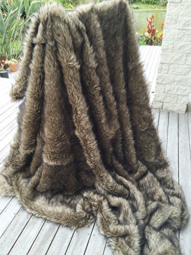 Luxurious Wolf Faux Fur Throw Blanket Fake Wolf/Coyote Fur Thorw Blanket 79"x90" Queen Size Fake Fur Throw Blanket Bedspread Brown