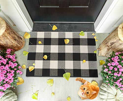 Buffalo Plaid Checkered Rug by SGallerie - Black & White Washable Woven Mat - Decoration for Indoor & Outdoor - Decor for Entryway, Patio, Kitchen, Bedroom, Bathroom and Dining Room