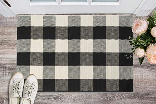 Buffalo Plaid Checkered Rug by SGallerie - Black & White Washable Woven Mat - Decoration for Indoor & Outdoor - Decor for Entryway, Patio, Kitchen, Bedroom, Bathroom and Dining Room