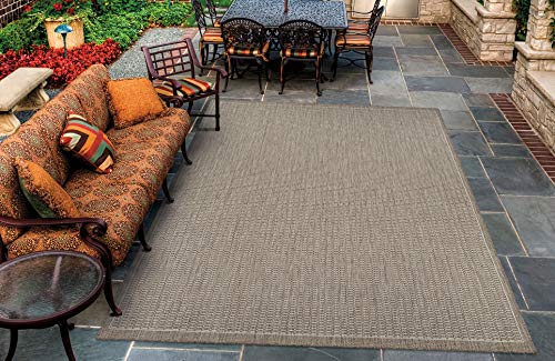 Couristan Recife Saddle Stitch Indoor/Outdoor Area Rug Champagne/Taupe, 2' x 3'7"