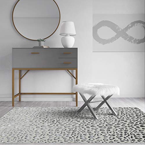 CosmoLiving by Cosmopolitan HZ50A Cougar Area Rug, Snow Leopard