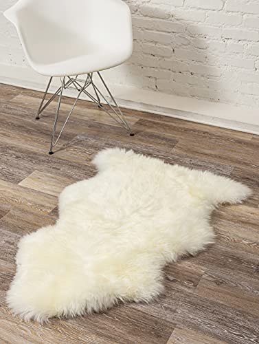 Natural Sheepskin Rug with Thick and Lush 2.5 Inch Pile | Hypoallergenic Sheep Fur Rug with Anti-Skid Back l Sheepskin Wool Area Rugs, Natural, 2 ft x 3 ft